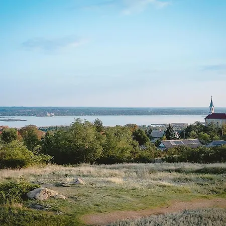 Hét Fenyő / Seven Pines House