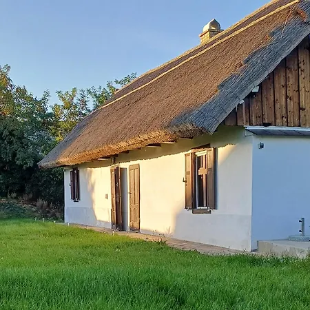 Het Fenyo Vendeghaz / Seven Pines House Holiday home *