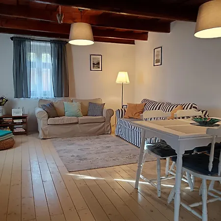 Holiday home Het Fenyo Vendeghaz / Seven Pines House *