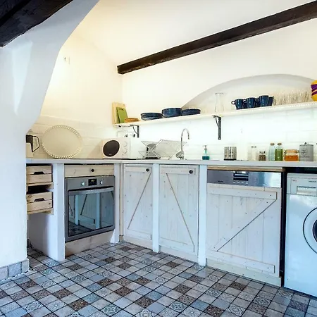 Het Fenyo Vendeghaz / Seven Pines House Sukoró