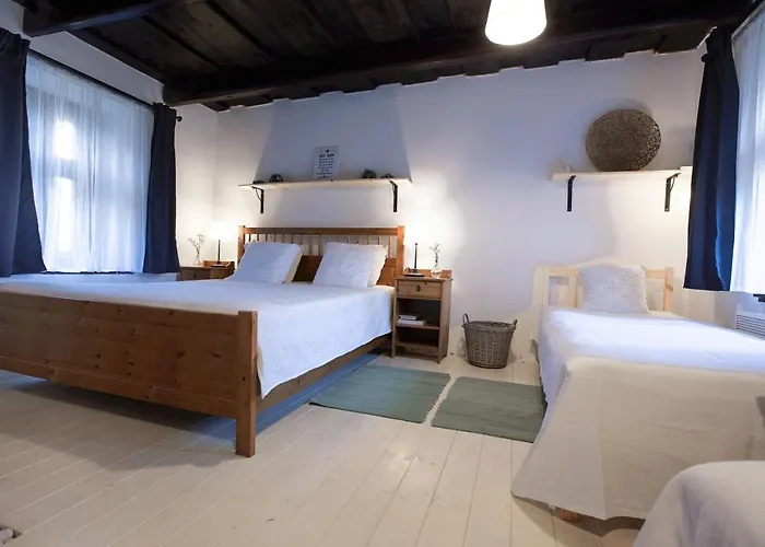 Tatil Evi Het Fenyo Vendeghaz / Seven Pines House Sukoró