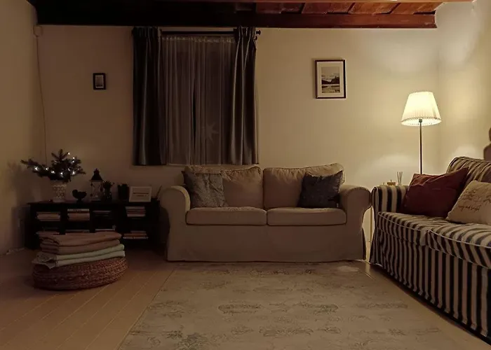 Het Fenyo Vendeghaz / Seven Pines House Tatil Evi Sukoró