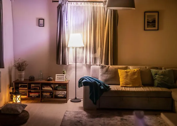 Het Fenyo Vendeghaz / Seven Pines House Sukoro